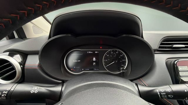 Used 2025 Nissan Versa SR w/ Trunk Package FWD image 15