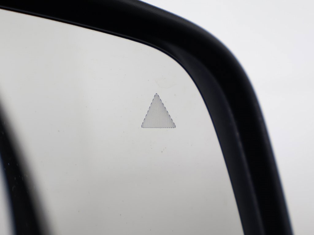 Used 2022 Jeep Grand Cherokee Limited image 38