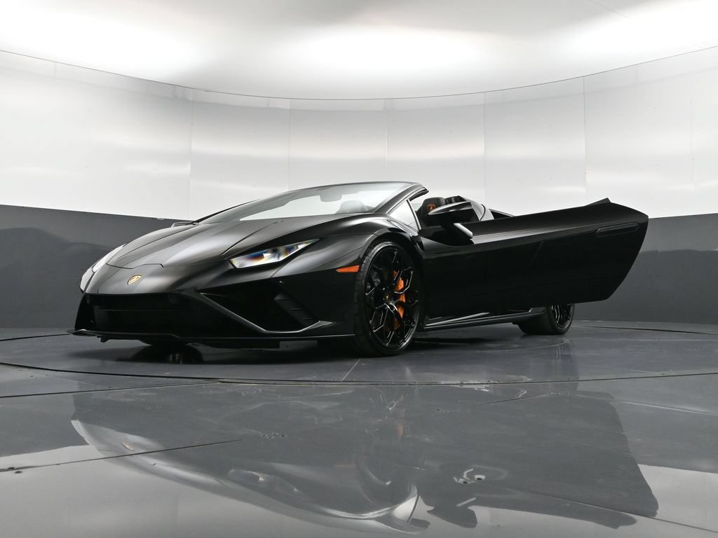 Used 2022 Lamborghini Huracan EVO RWD image 37