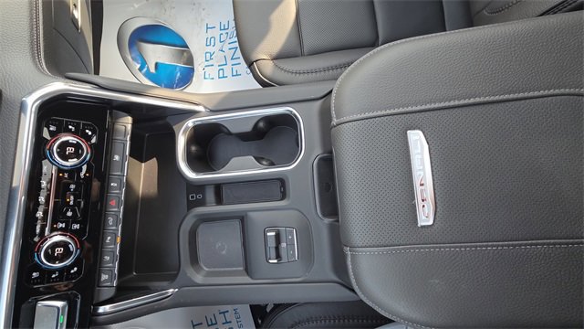 New 2026 GMC Sierra 3500 Denali w/ Denali Reserve Package image 40