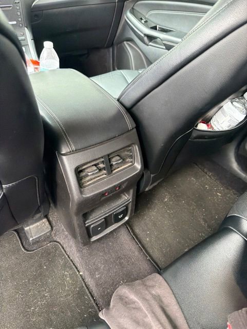 Used 2015 Ford Edge Titanium w/ Equipment Group 301A FWD image 28
