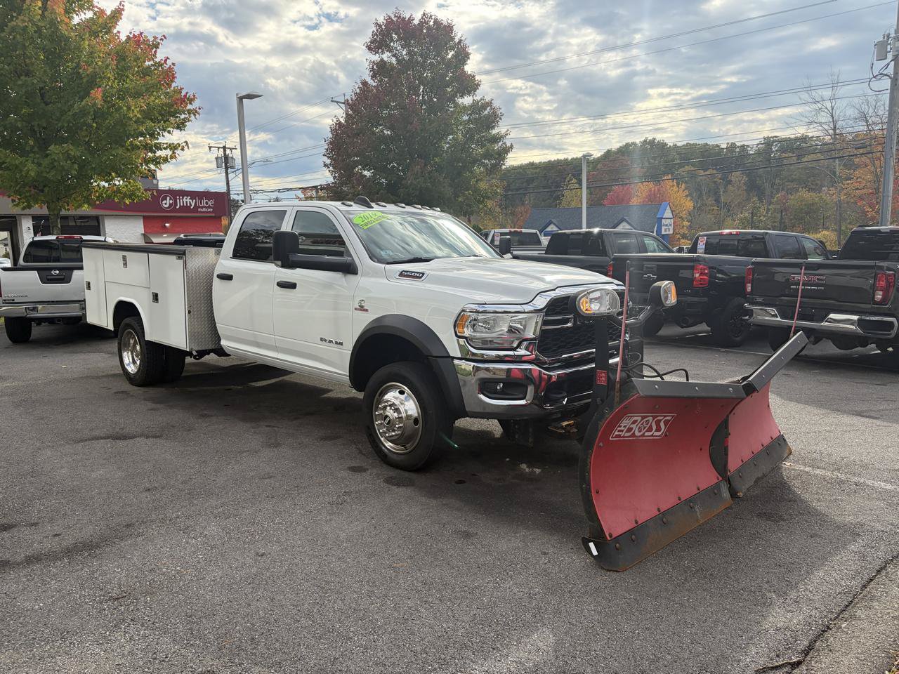 Used 2019 RAM 5500 Tradesman w/ Electrical Accessory Group AWD/4WD image 4