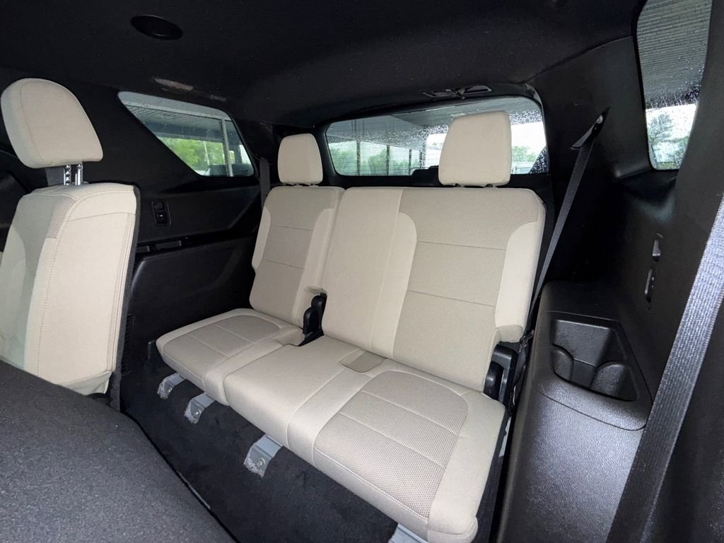 Used 2023 Chevrolet Traverse LS w/ Safety Package AWD/4WD image 24
