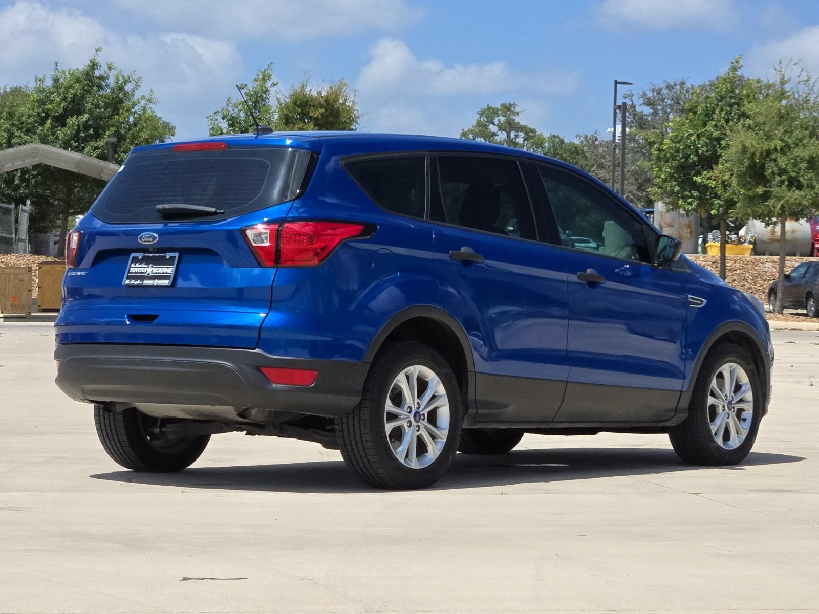 Used 2019 Ford Escape S FWD image 5