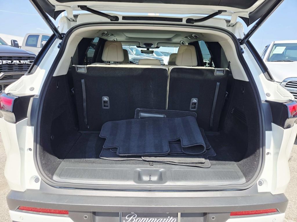 Used 2025 INFINITI QX60 Luxe w/ Vision Package AWD/4WD image 15