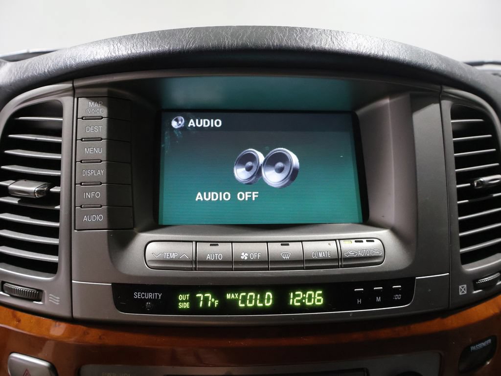 Used 2007 Lexus LX 470 4WD image 25