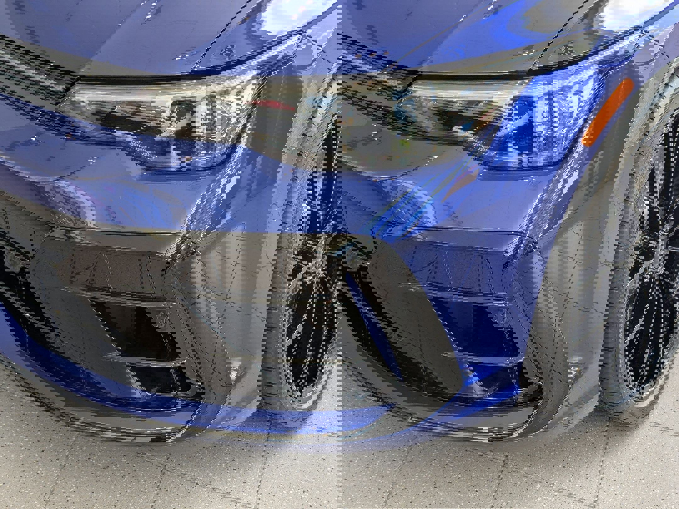 New 2025 Volkswagen Golf R Black Edition image 9