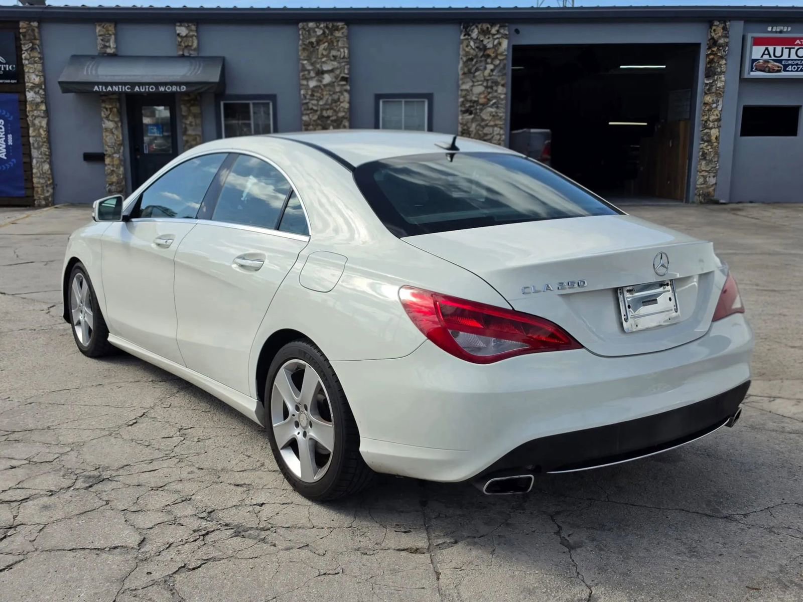 Used 2015 Mercedes-Benz CLA 250 image 7
