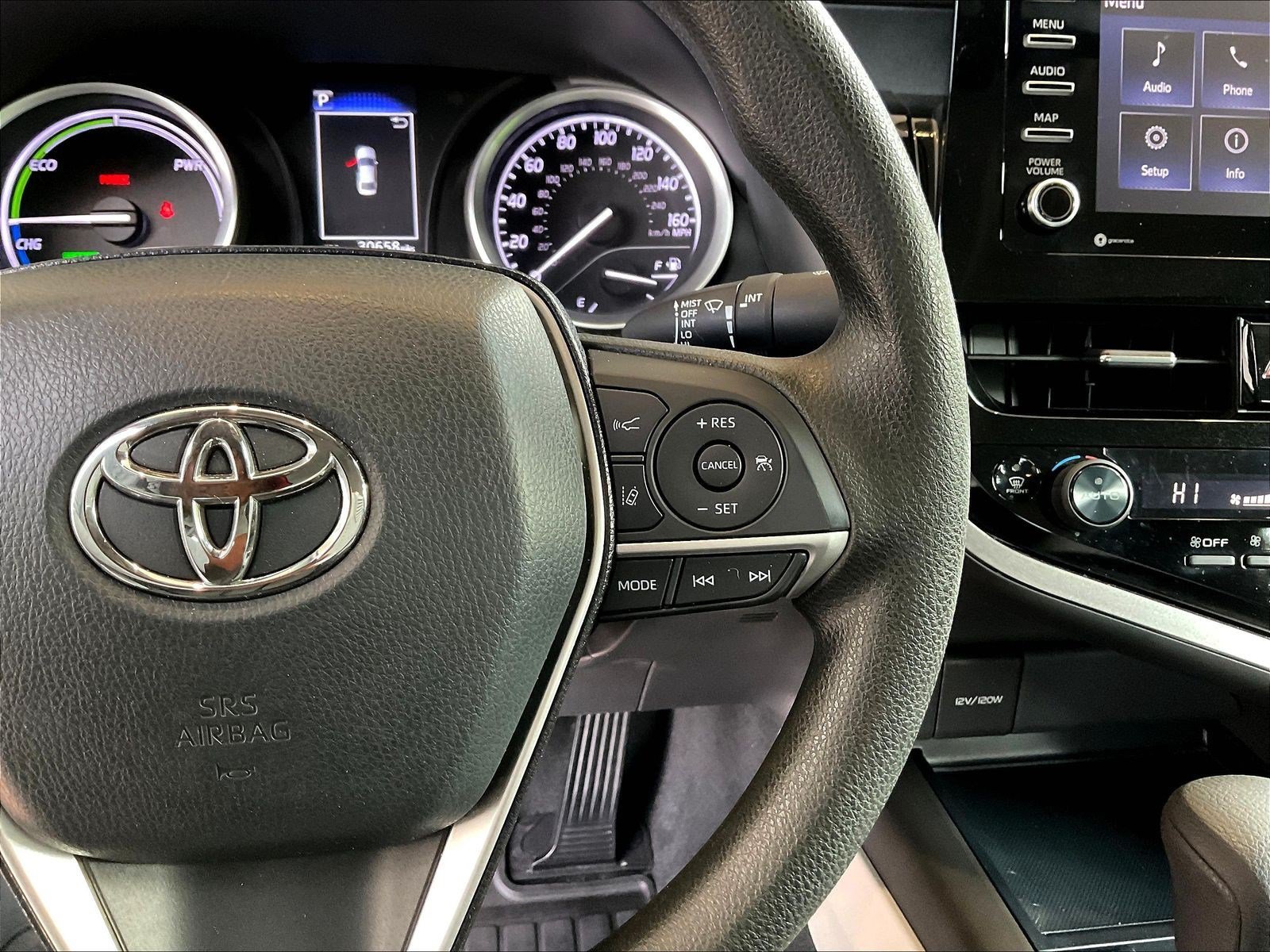 Used 2021 Toyota Camry LE FWD image 11