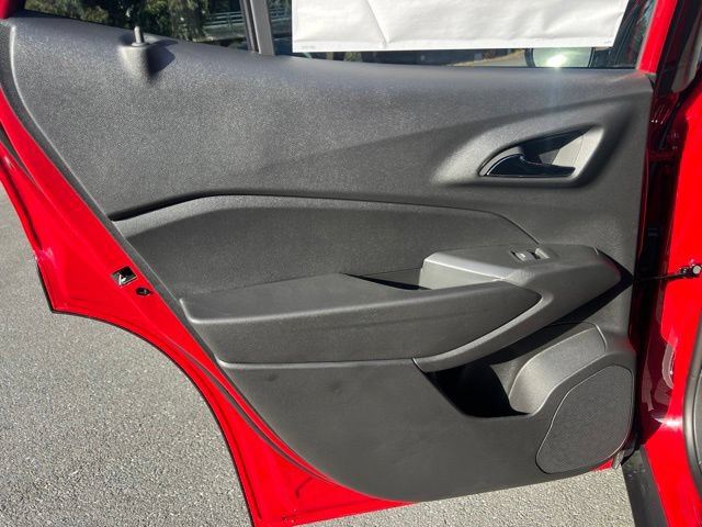 New 2026 Chevrolet Trax RS w/ Sunroof Package FWD image 22
