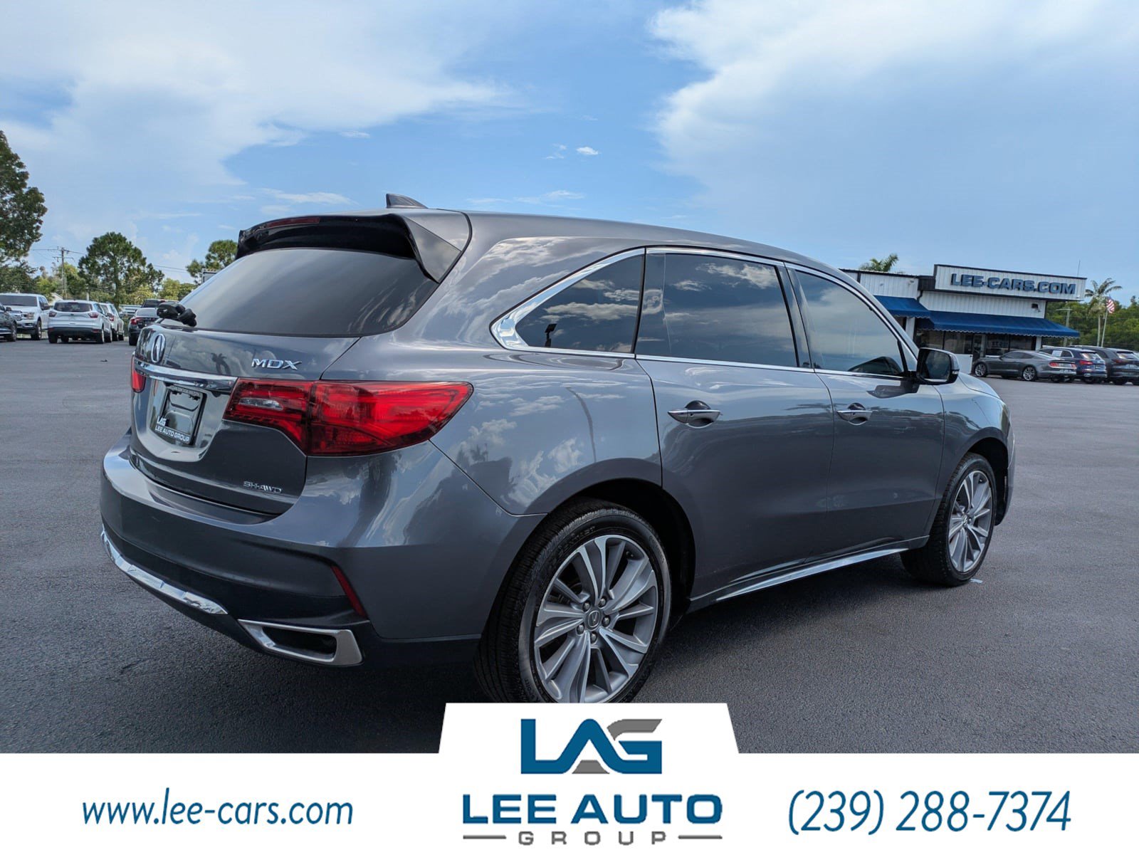 Used 2018 Acura MDX w/ Technology Package AWD/4WD image 3