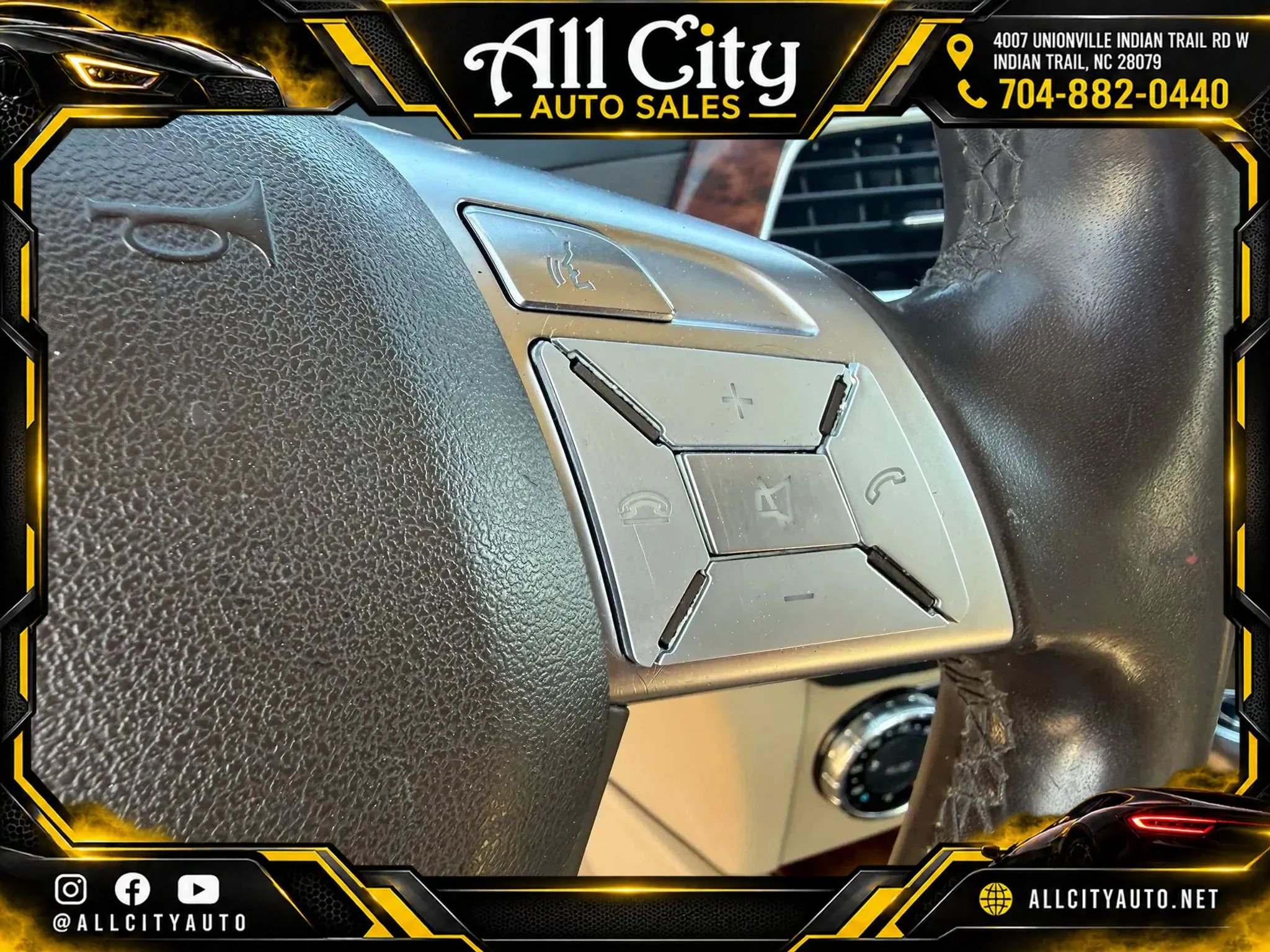 Used 2012 Mercedes-Benz C 250 Sedan image 19