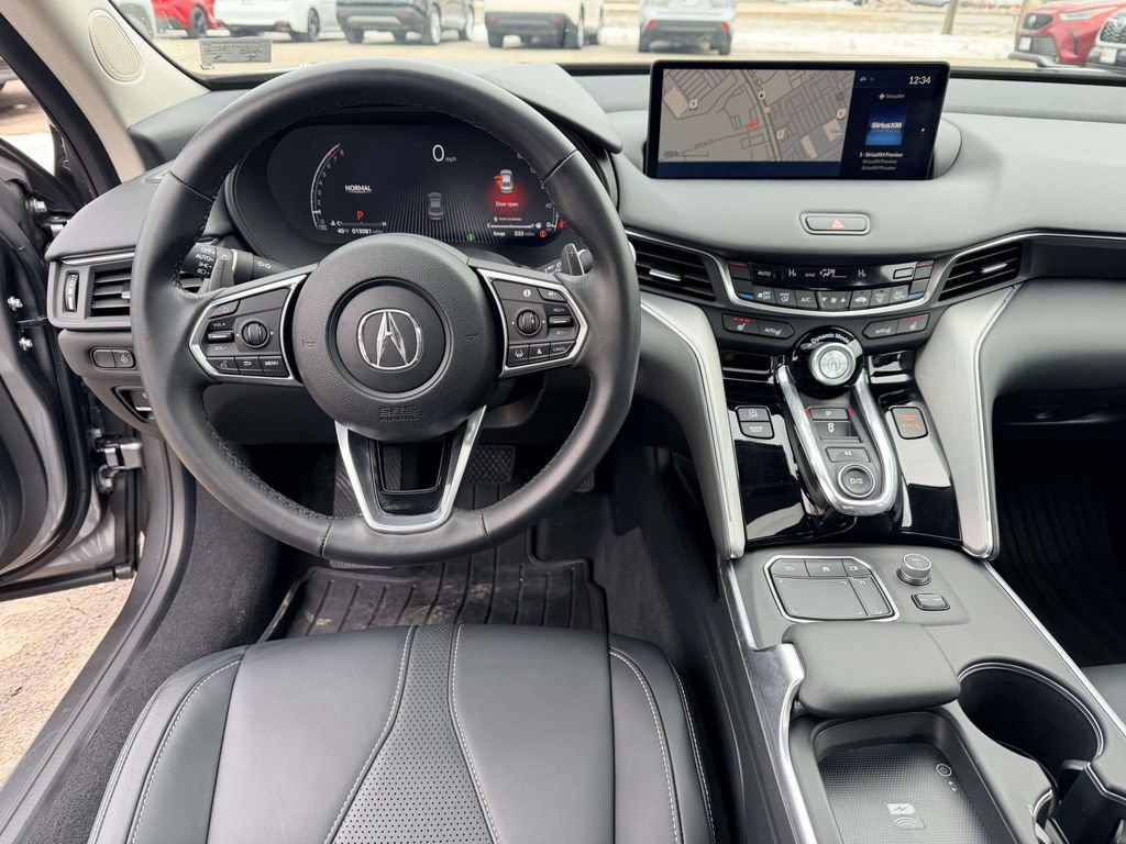 Used 2025 Acura TLX w/ Technology Package image 2