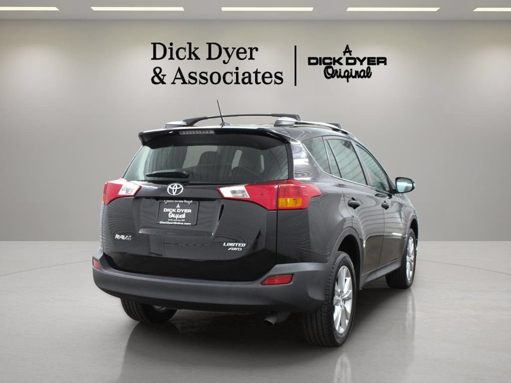 Used 2014 Toyota RAV4 Limited w/ Technology Package AWD/4WD image 11