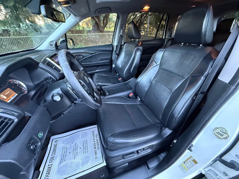 Used 2016 Honda Pilot Elite image 9