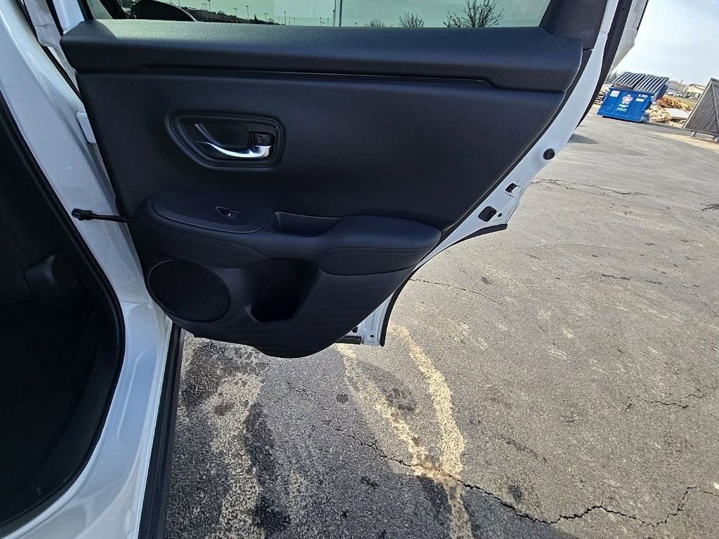 Used 2025 Honda HR-V LX image 26