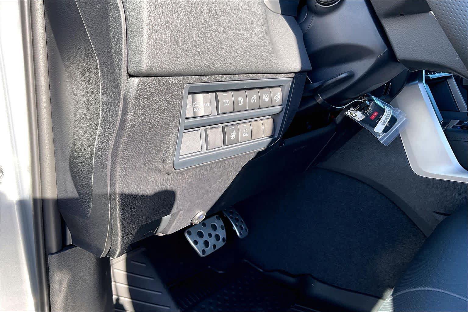 New 2026 Toyota Sequoia Limited AWD/4WD image 20