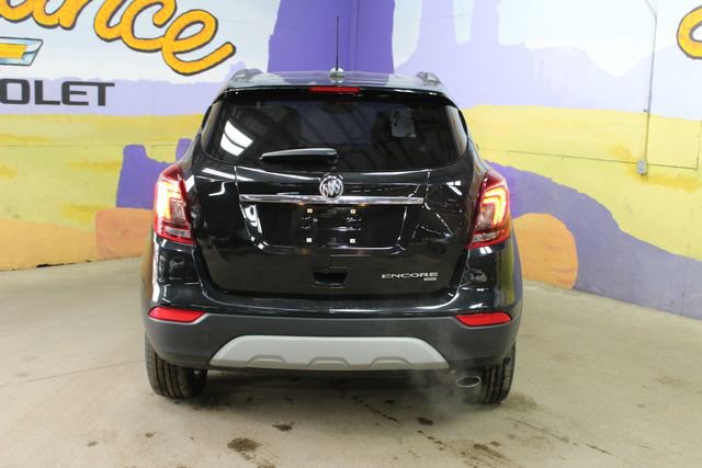 Used 2020 Buick Encore Preferred AWD/4WD image 7