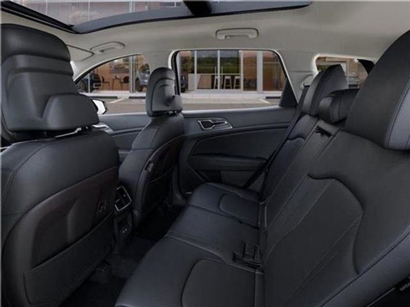 New 2026 Kia Sportage EX w/ EX Panorama Roof Package image 72