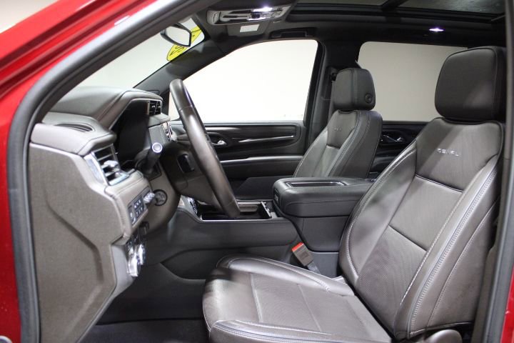 Used 2024 GMC Yukon XL Denali w/ Max Trailering Package image 21