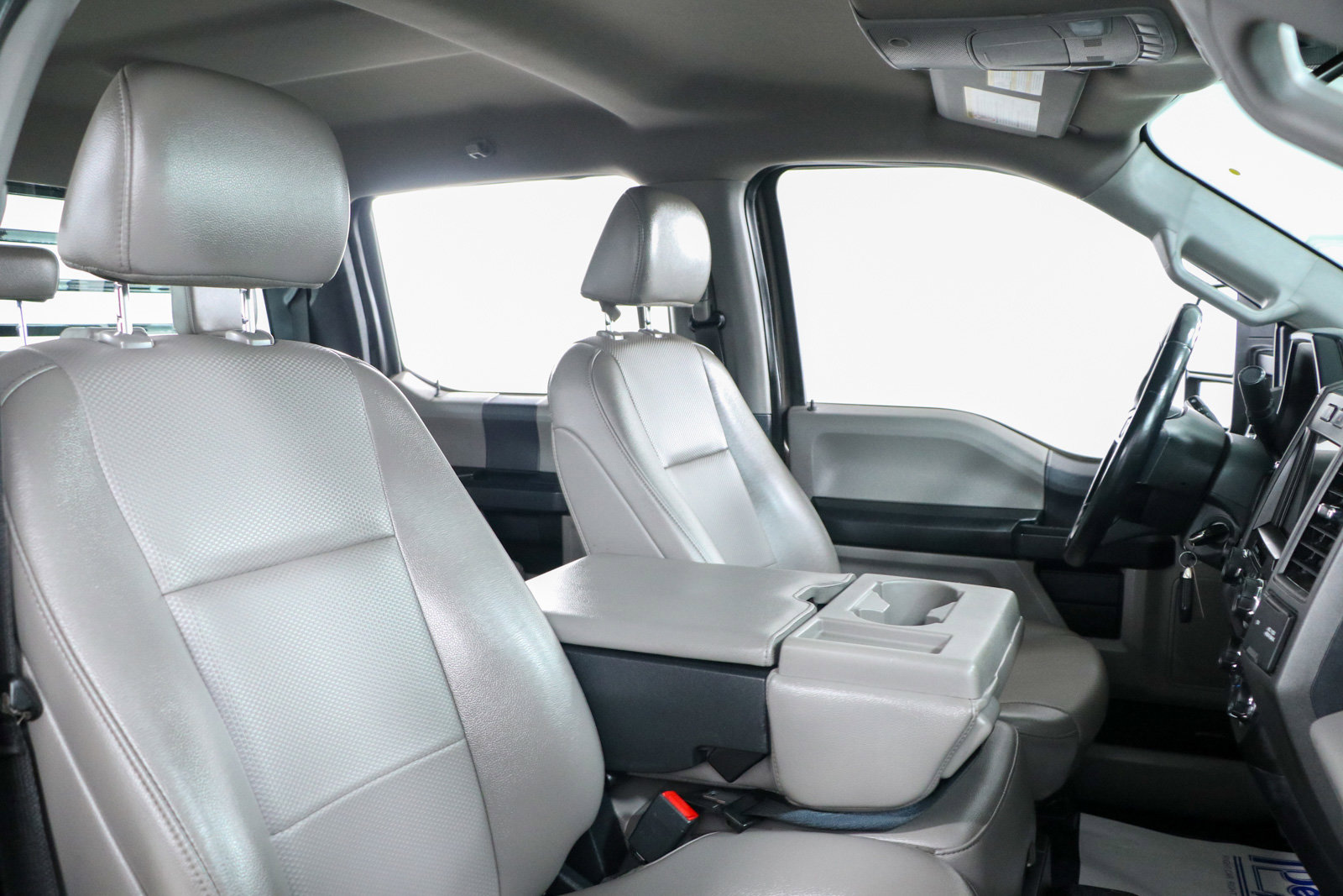 Used 2022 Ford F350 XL w/ STX Appearance Package image 29