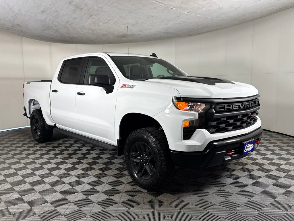 New 2026 Chevrolet Silverado 1500 Custom Trail Boss AWD/4WD image 3