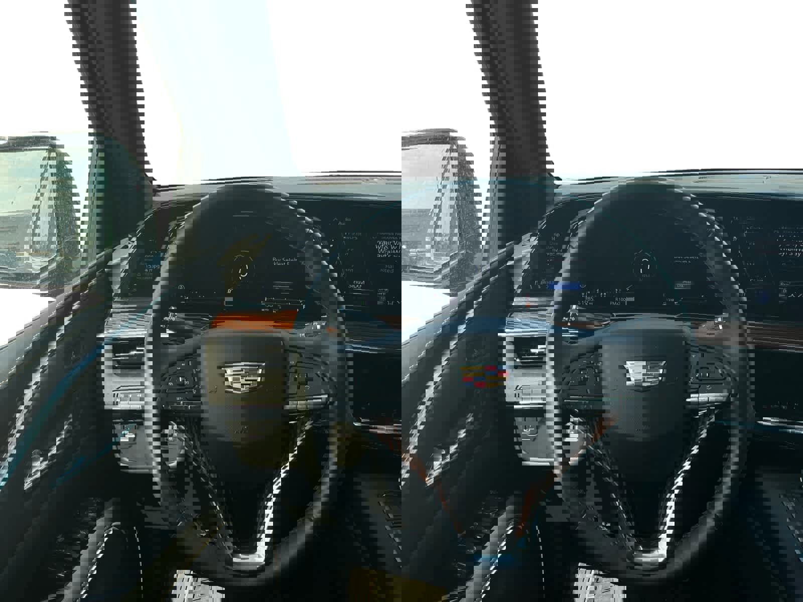 Used 2022 Cadillac Escalade Premium Luxury w/ LPO, Radiant Package AWD/4WD image 11