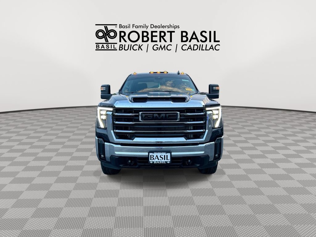 Used 2026 GMC Sierra 2500 SLE w/ SLE Value Package; AWD/4WD image 3