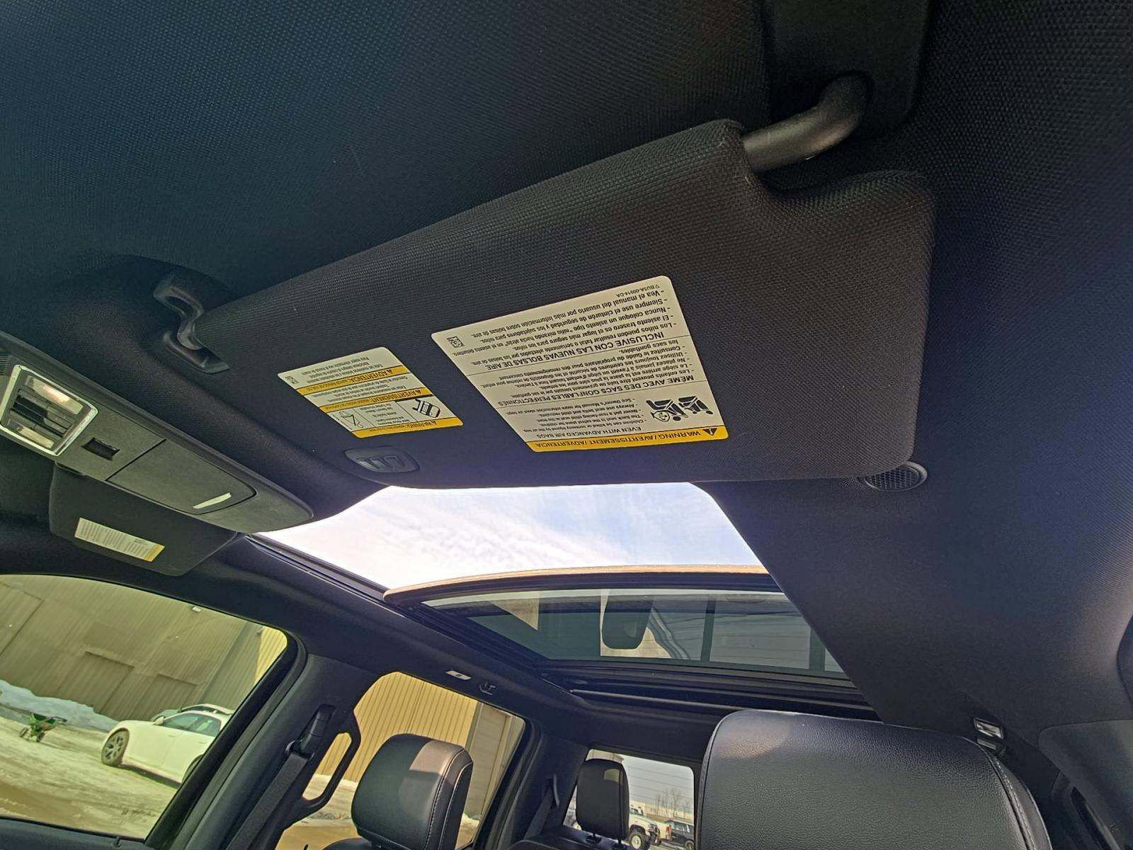 Used 2022 Ford F150 Lariat w/ Equipment Group 502A High image 23