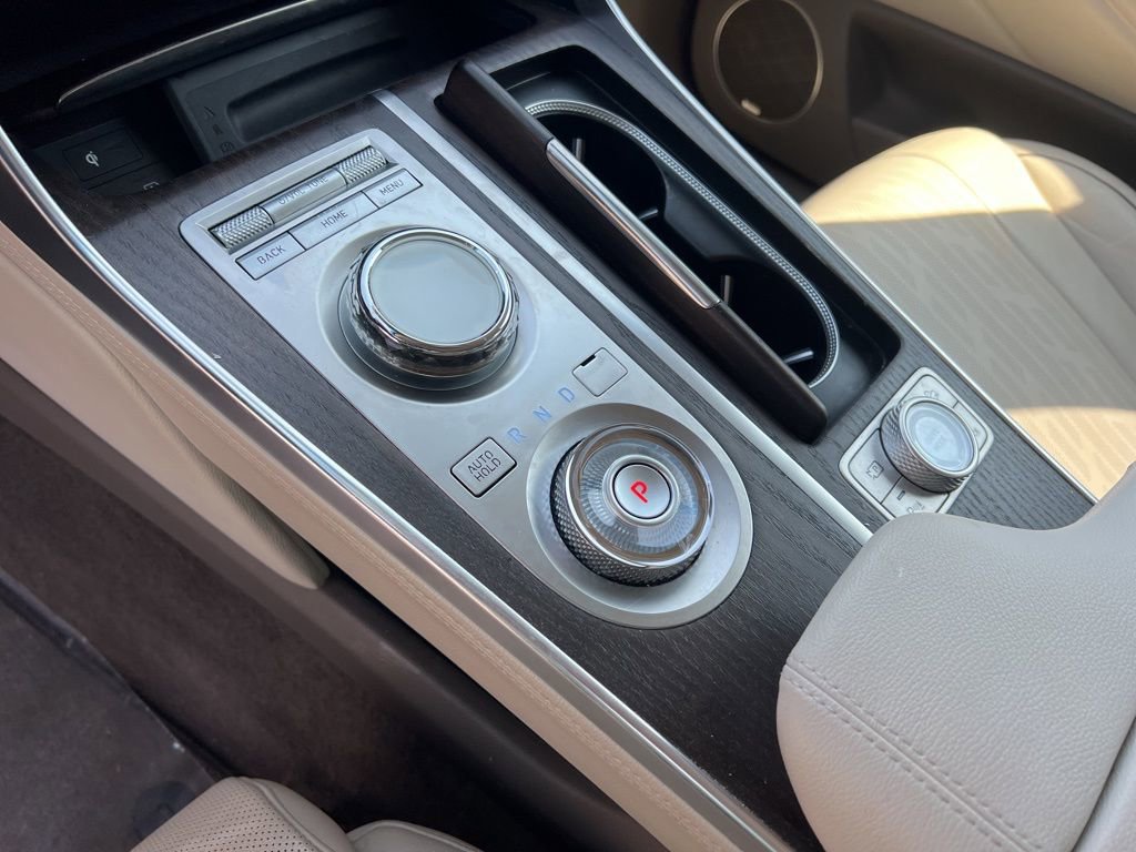 Used 2023 Genesis GV80 2.5T w/ Prestige 20" Package image 19