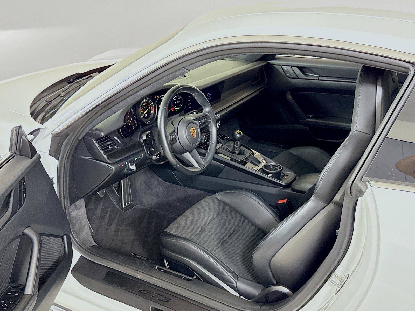 Used 2022 Porsche 911 GT3 RWD image 11