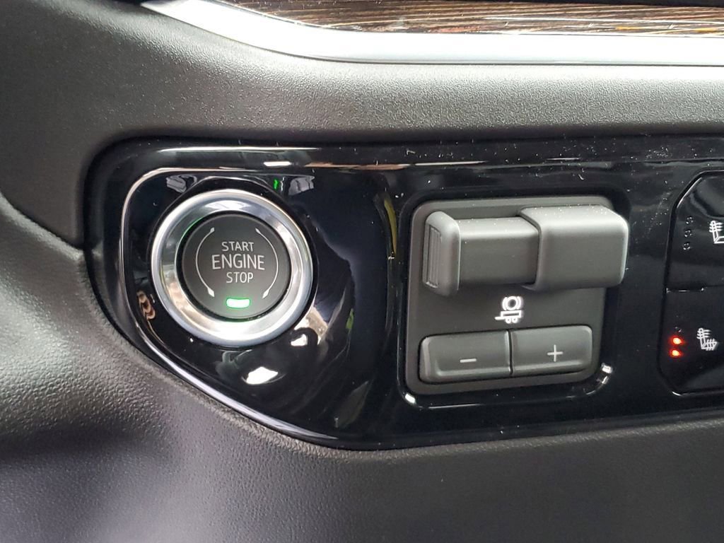 New 2026 GMC Sierra 1500 SLE w/ Preferred Package image 24