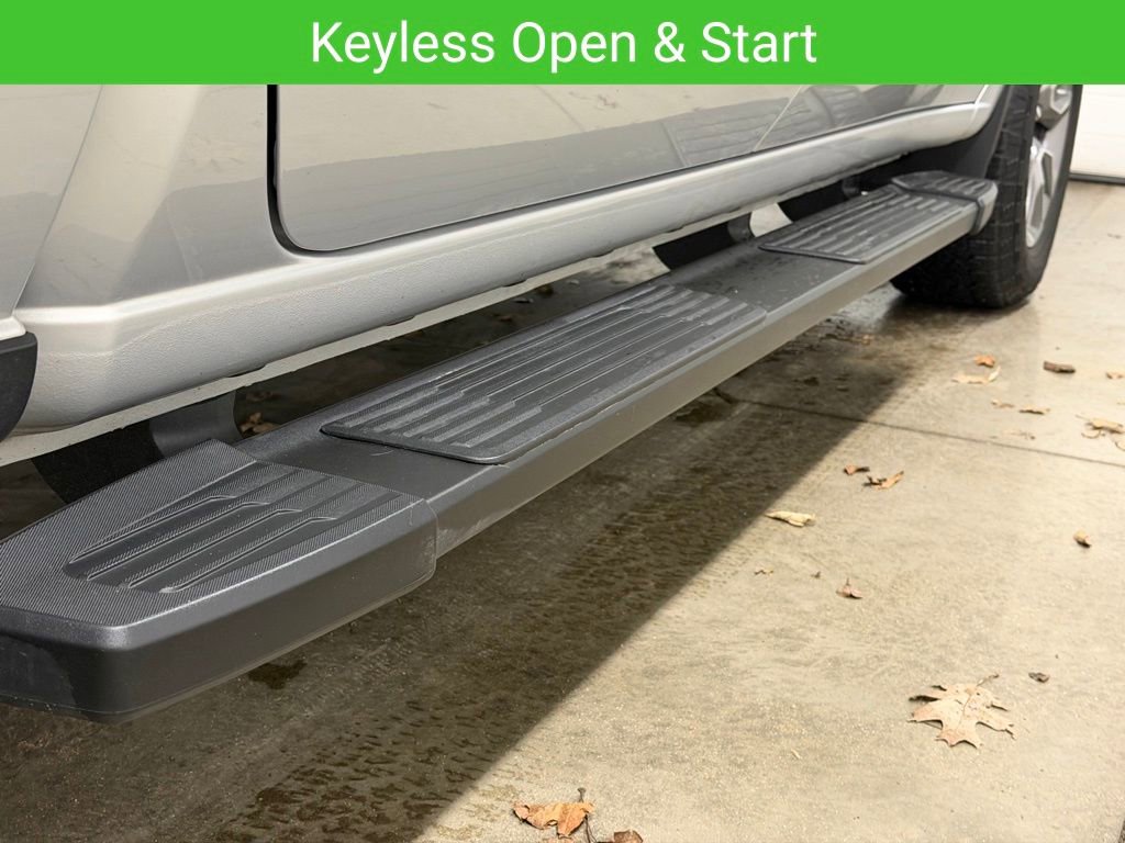 Certified 2022 Chevrolet Silverado 1500 RST image 40