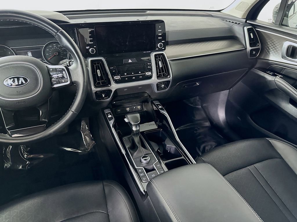 Used 2021 Kia Sorento SX image 17