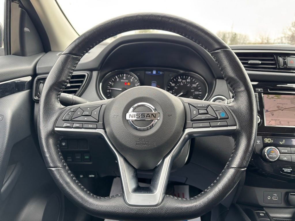 Used 2022 Nissan Rogue Sport SL image 17