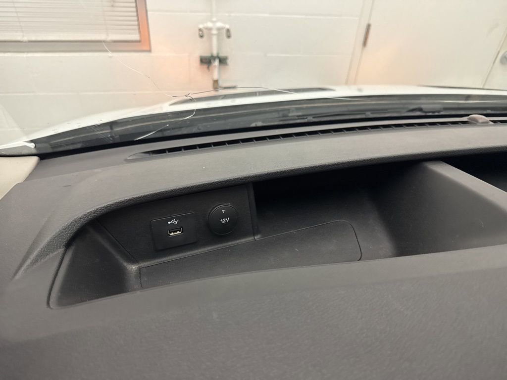 Used 2020 Ford Transit 350 XL image 20