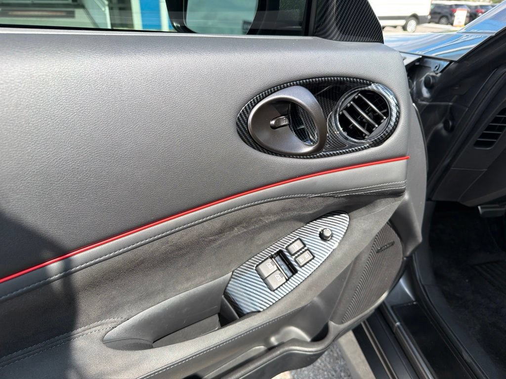 Used 2024 Nissan Z Performance w/ Floor Mat Package RWD image 12
