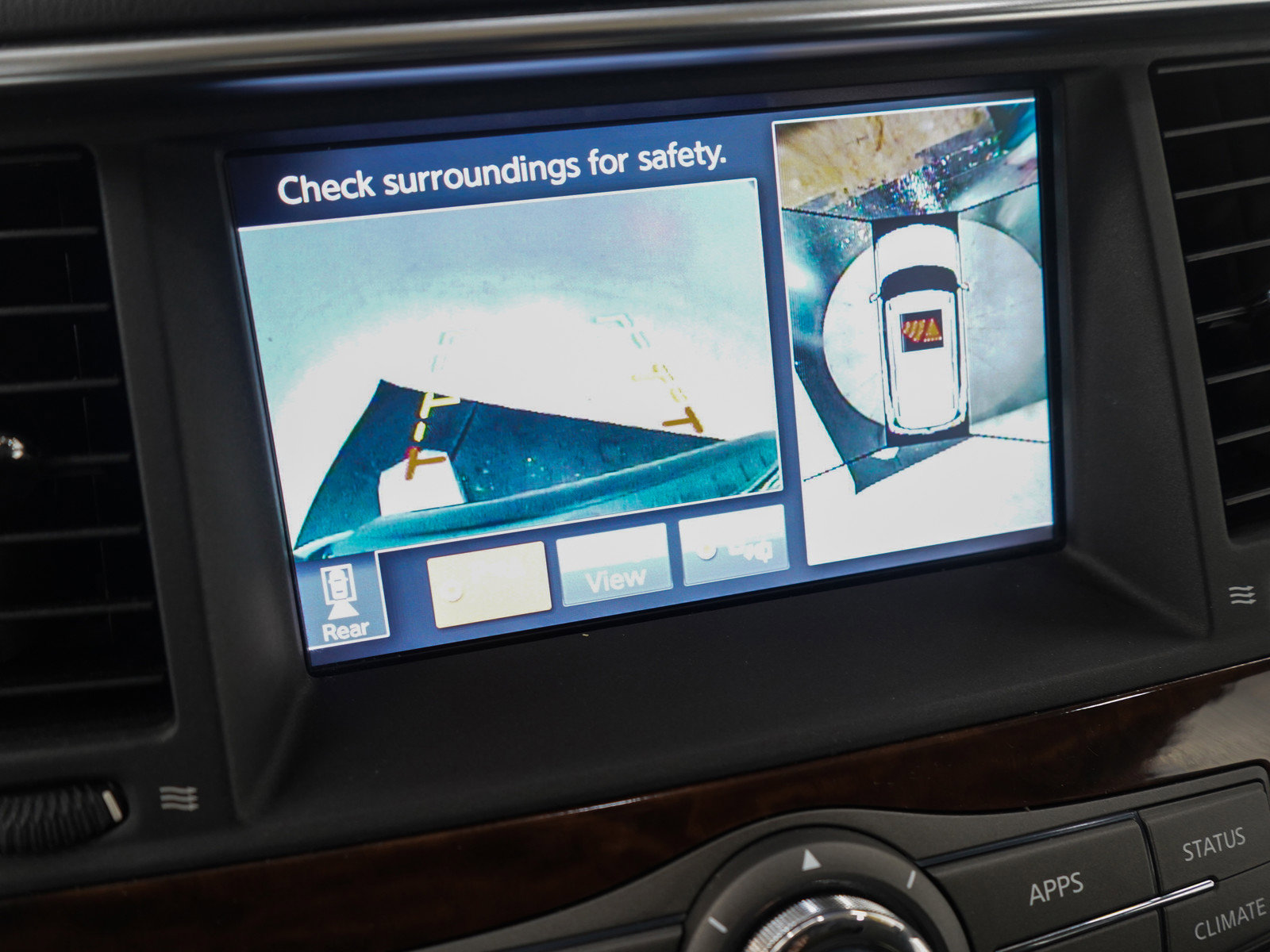 Used 2020 Nissan Armada SL w/ Premium Package image 32