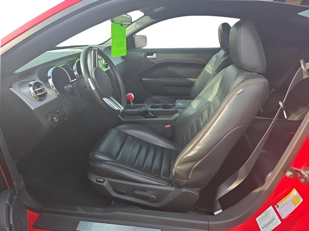 Used 2008 Ford Mustang GT Premium RWD image 9
