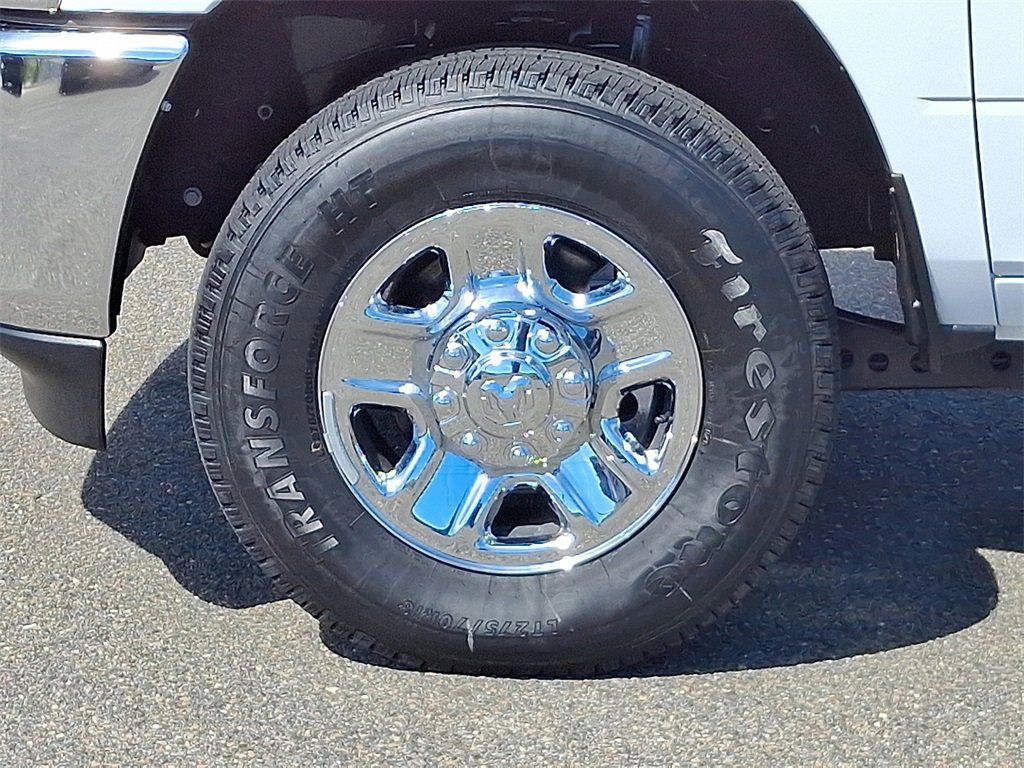 Used 2023 RAM 3500 Tradesman w/ Chrome Appearance Group image 8