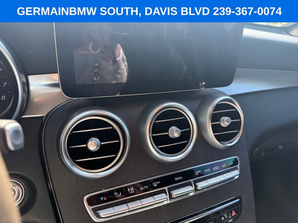 Used 2020 Mercedes-Benz GLC 300 image 16