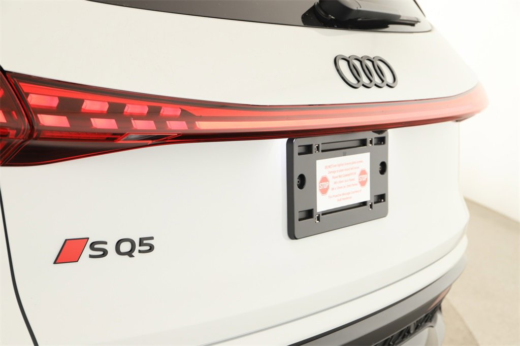 New 2025 Audi SQ5 Premium Plus image 28