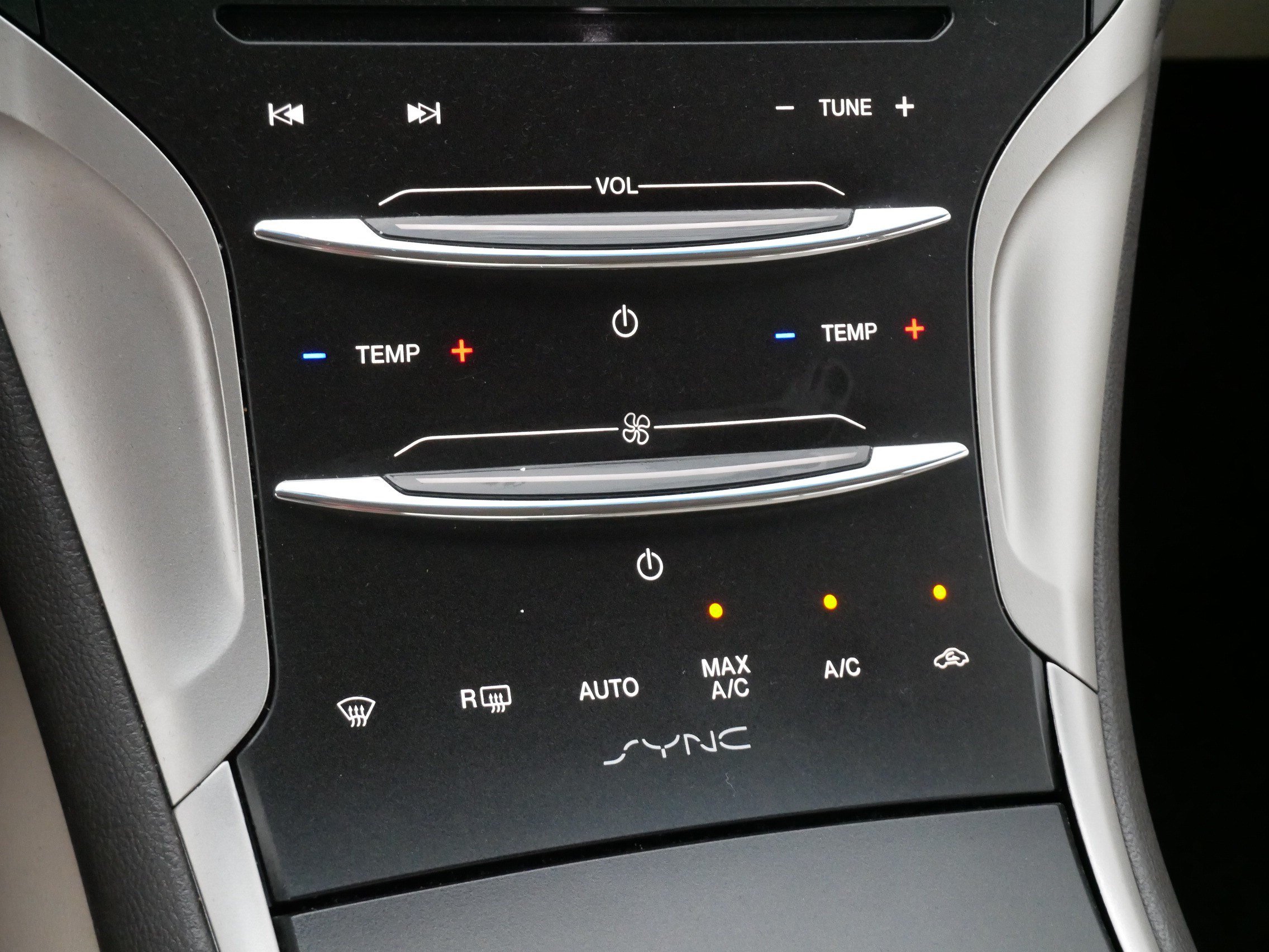 Used 2016 Lincoln MKZ AWD w/ Equipment Group 200A Select image 23