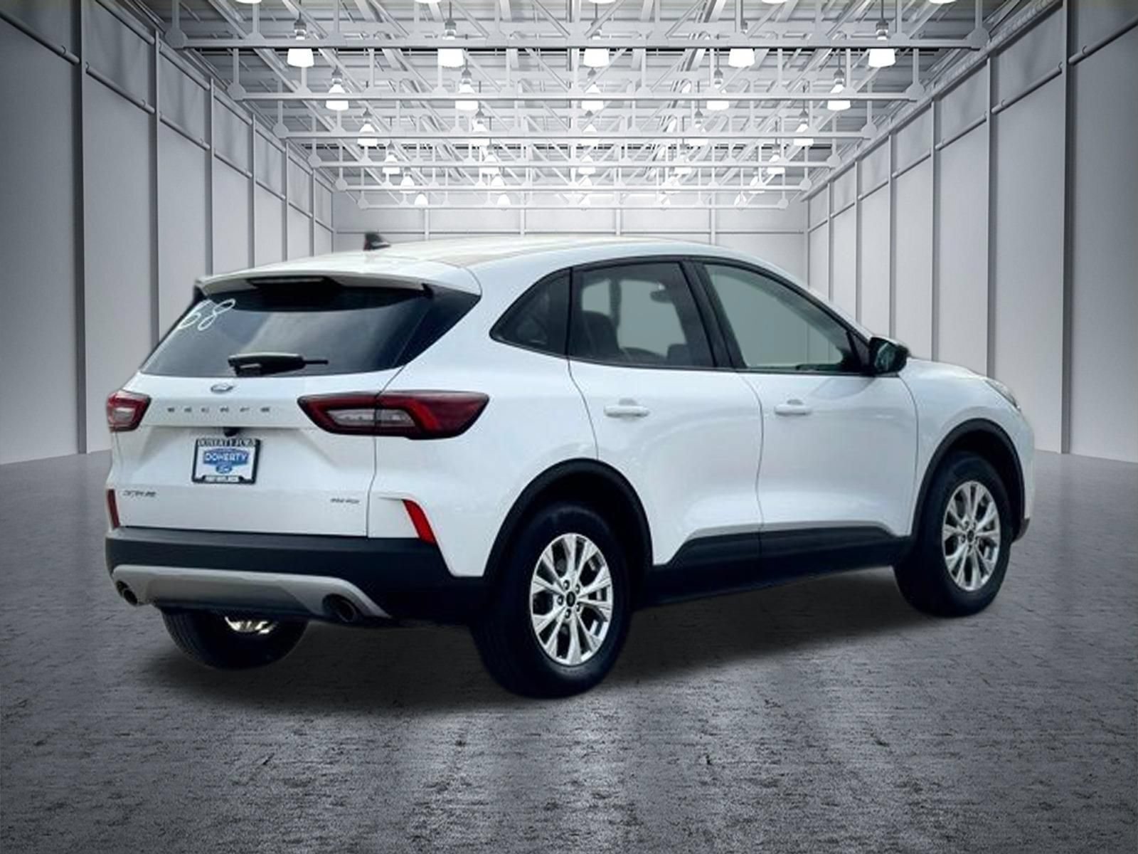 Used 2025 Ford Escape Active AWD/4WD image 12