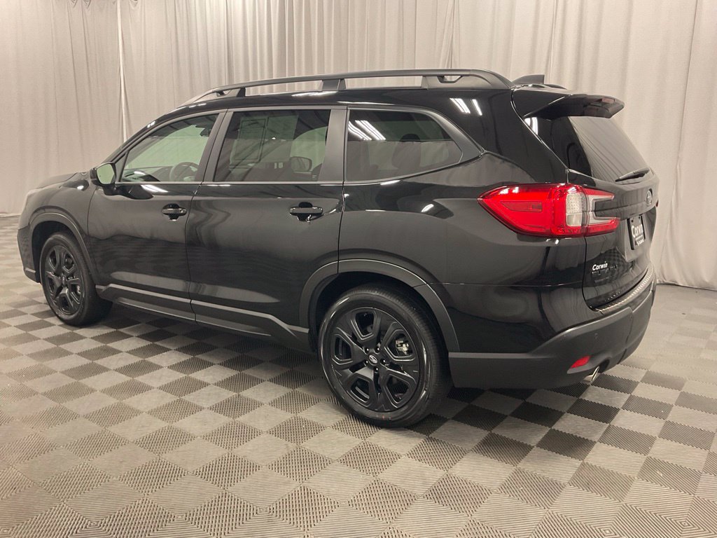 Certified 2025 Subaru Ascent Onyx Edition AWD/4WD image 4
