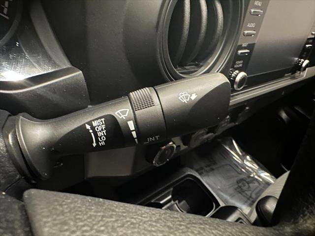 Certified 2022 Toyota Tacoma SR AWD/4WD image 29