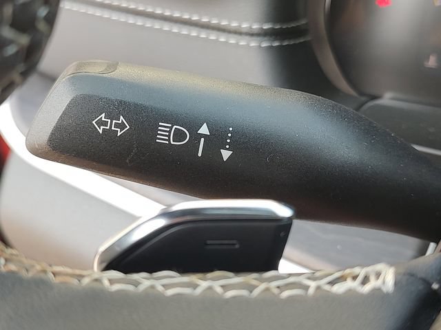 Used 2025 Jeep Grand Cherokee Limited RWD image 20