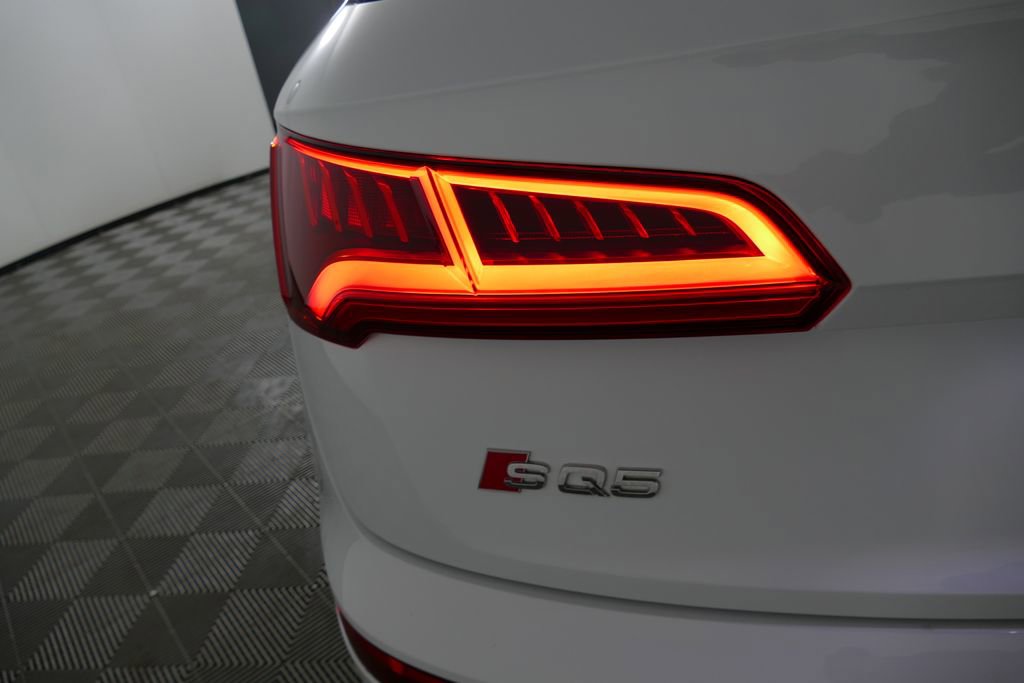 Used 2020 Audi SQ5 Premium Plus image 2