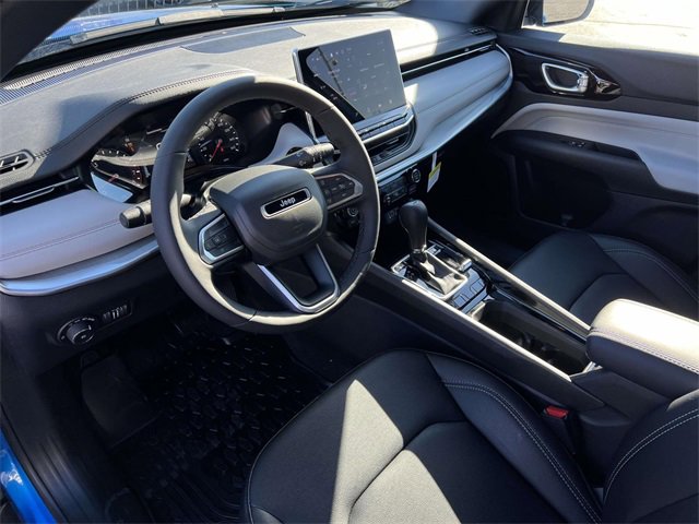 New 2026 Jeep Compass Limited image 26