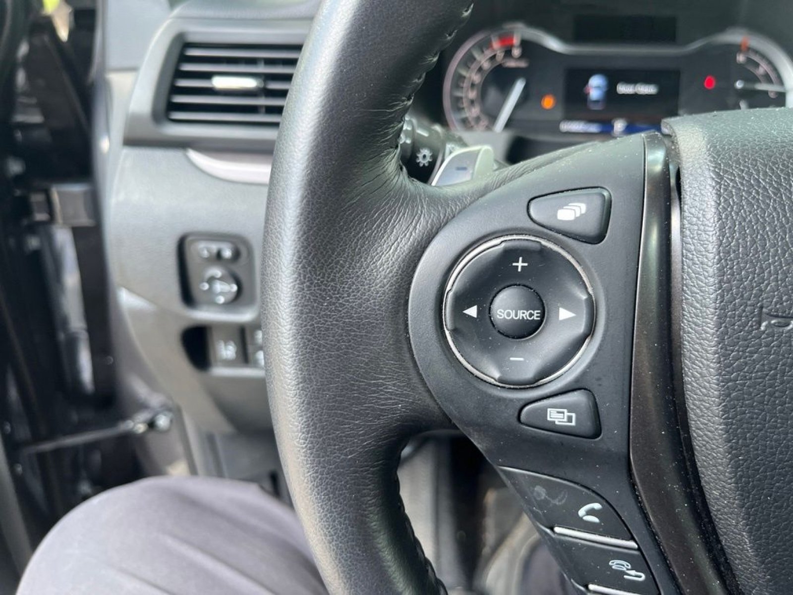 Used 2023 Honda Ridgeline RTL image 15